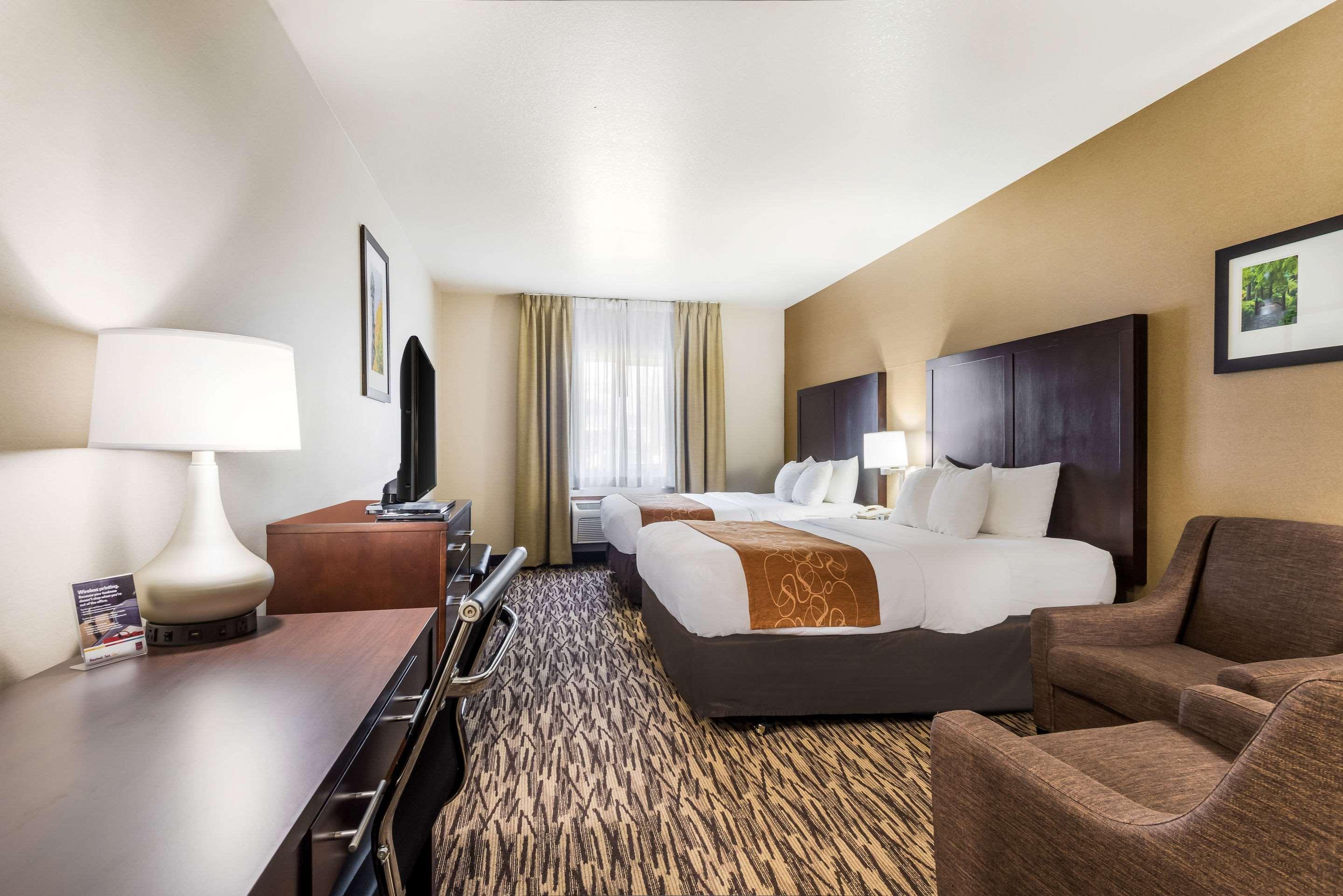 Comfort Suites Portland Airport Eksteriør billede
