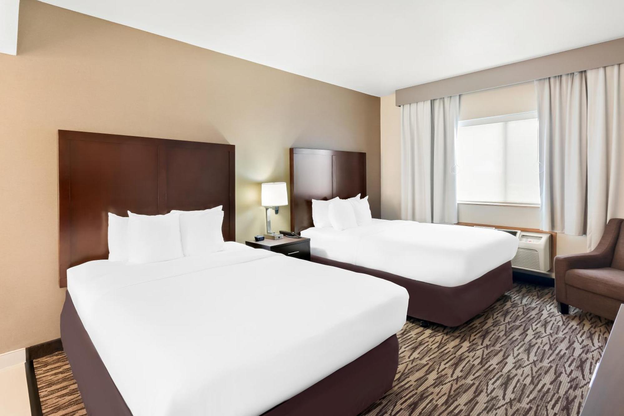 Comfort Suites Portland Airport Eksteriør billede