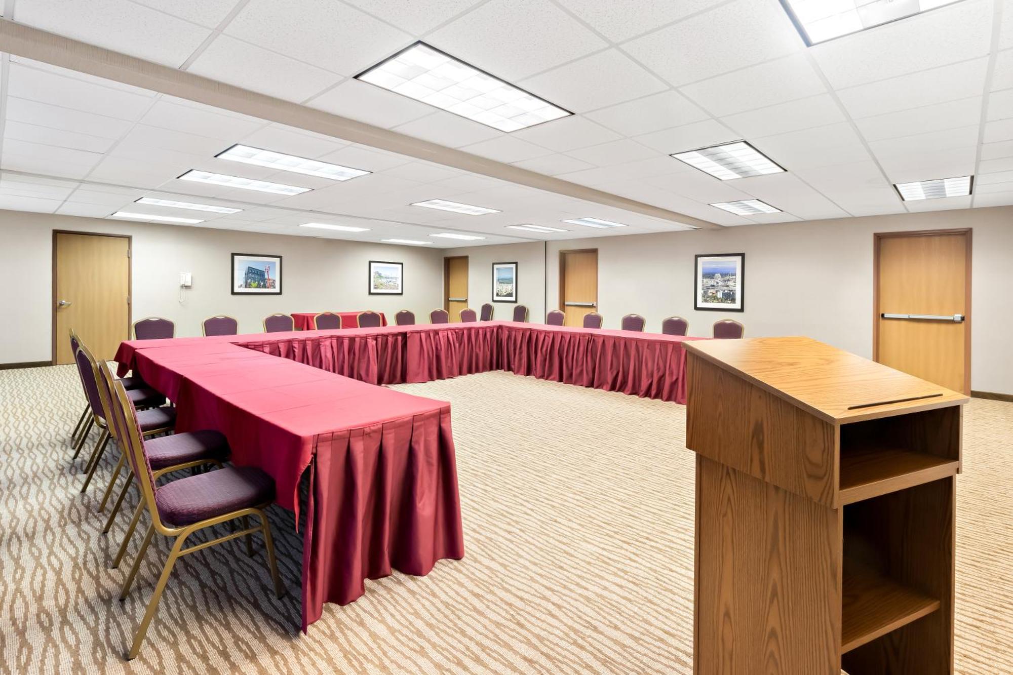 Comfort Suites Portland Airport Eksteriør billede