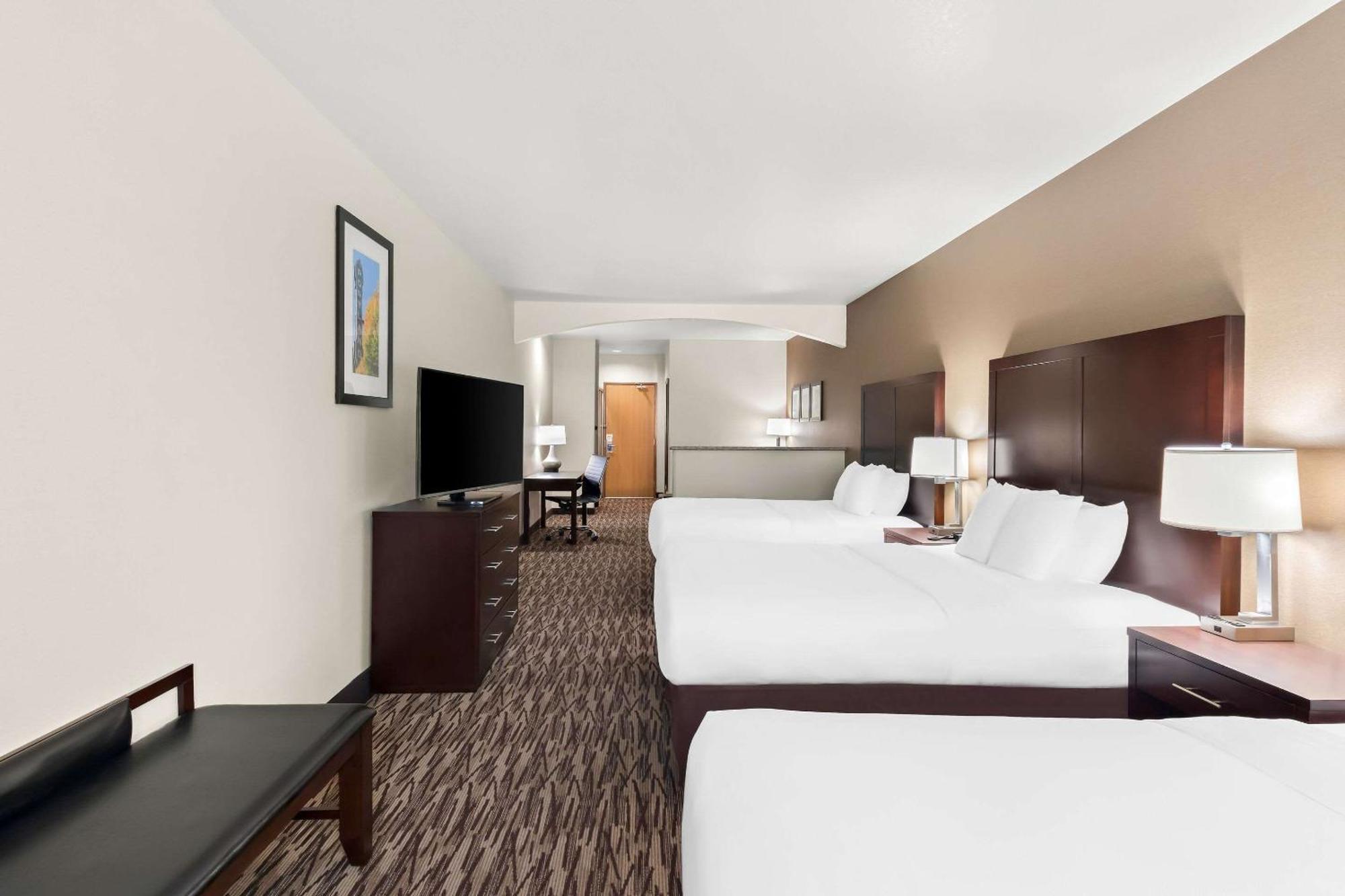Comfort Suites Portland Airport Eksteriør billede